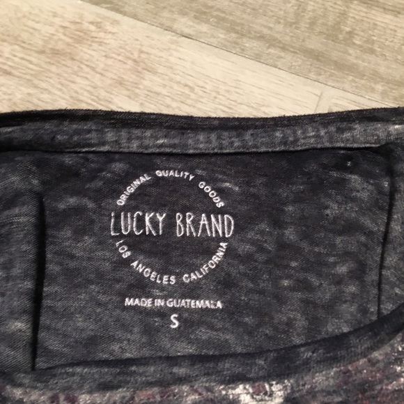 HP 🎉 Lucky Brand Medallion Burnout Tee - Picture 5 of 5